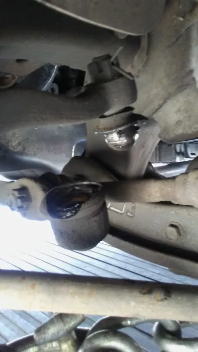Thao Auto Repair 1