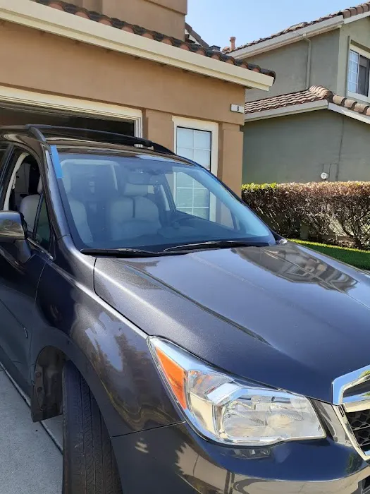 Junior A Auto Glass Mobile Service 6