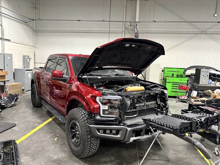 Jenkins & Wynne Ford Collision 5