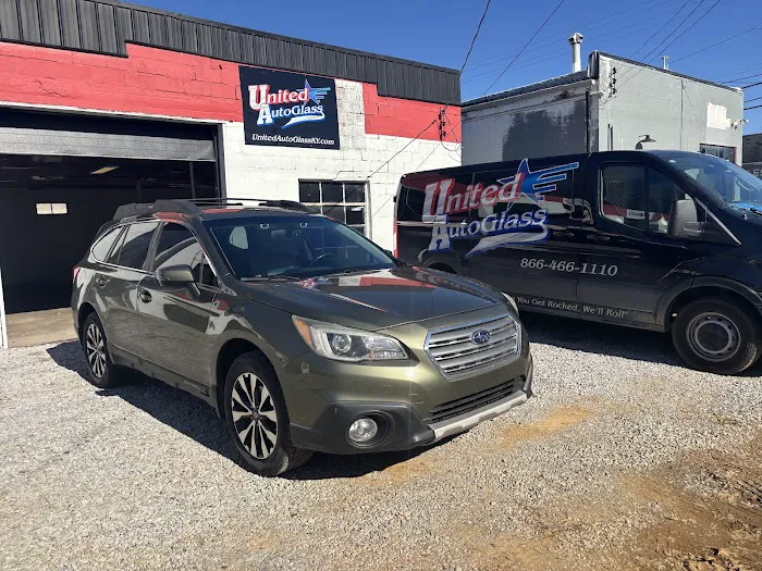 United Auto Glass 0
