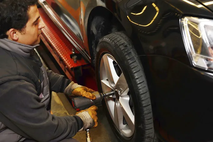 Goodyear Auto Service – Raben Tire 6