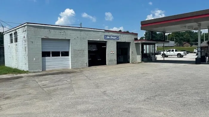 Morton's Full Service LLC 5