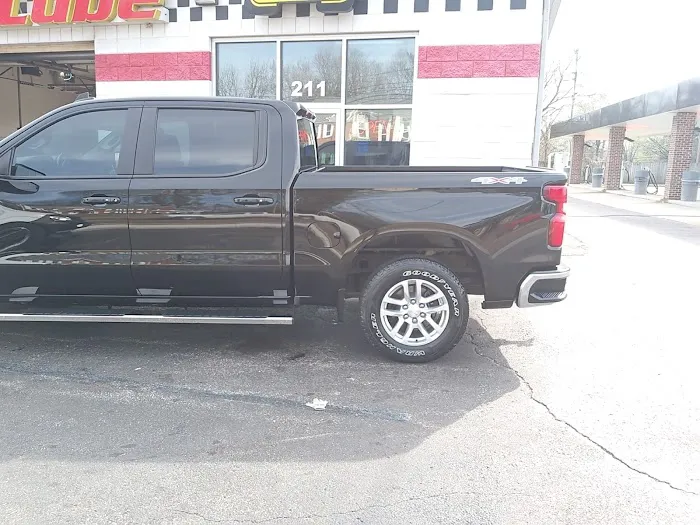 Take 5 Oil Change 0