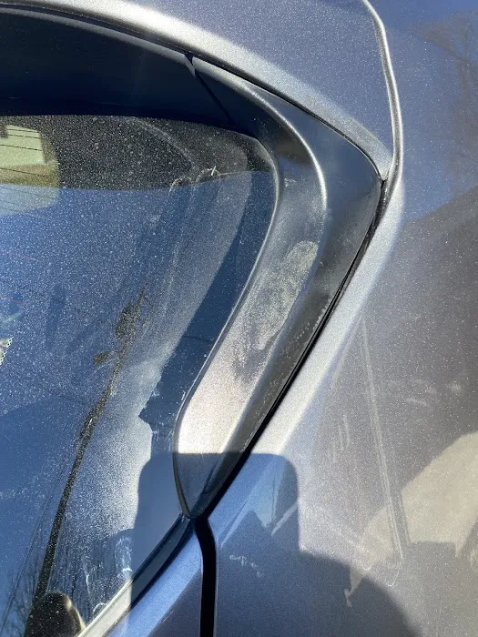 Monday's Paint Body & Restoration 1