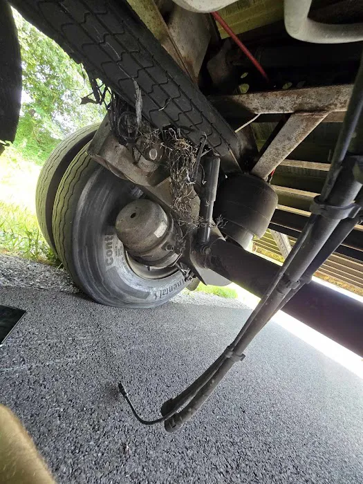 Floyd's Mobile Diesel Mechanic 0