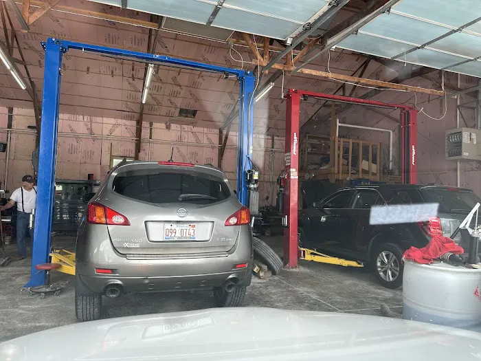 Hefner's Auto Repair Inc 3
