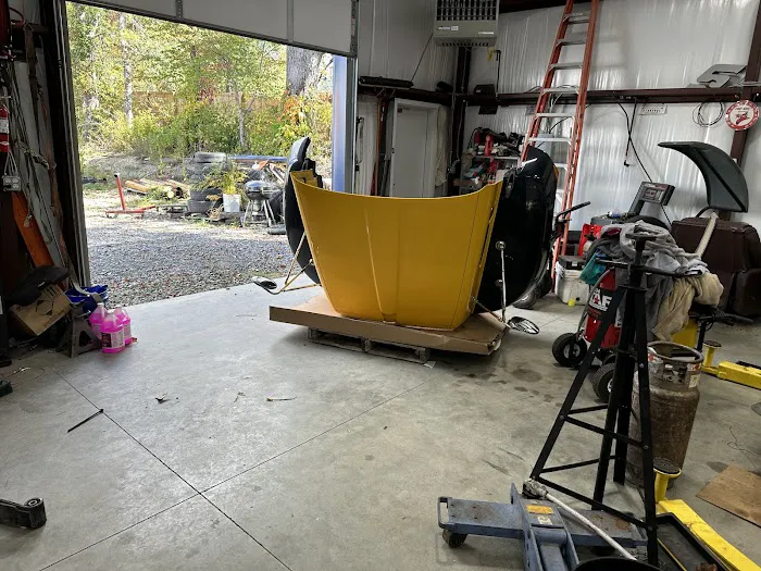 Jack's Truck & Trailer Repair 7