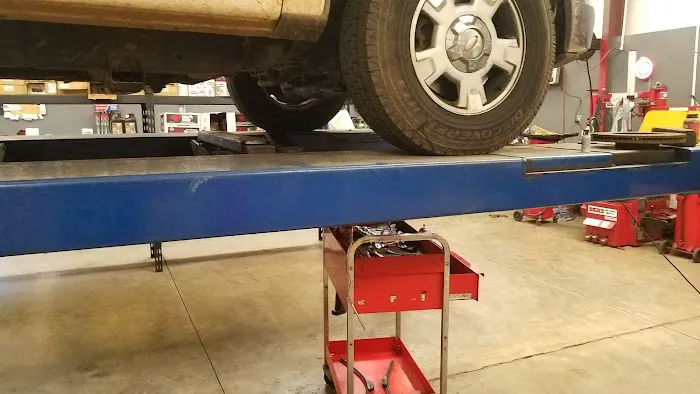 Roberts Tire Services 8
