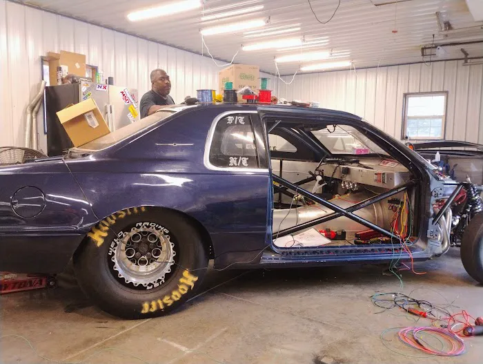 Mr B's Custom & Speed Shop 8