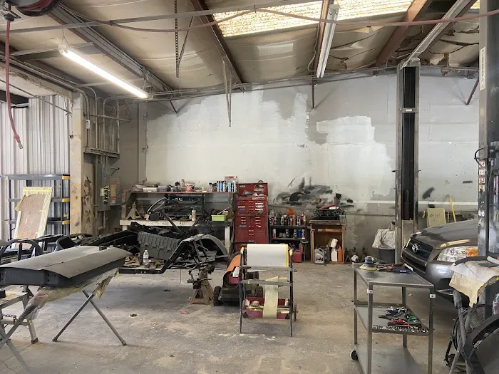 Kustom Shop 4