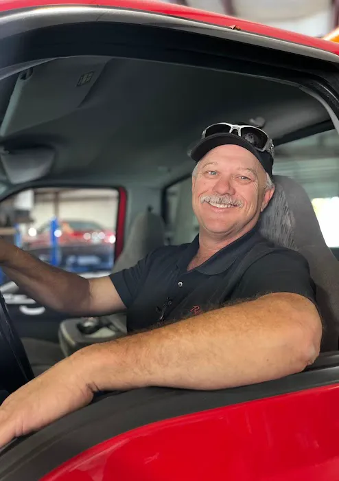 Royson's Chapin Automotive 0