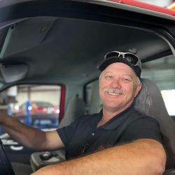 Royson's Chapin Automotive ico