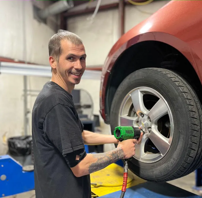 Royson's Chapin Automotive 6