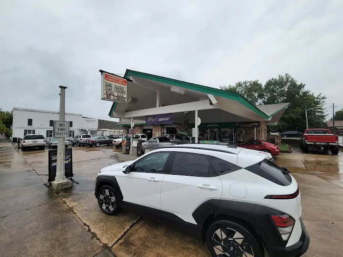 Livingston's Service Center Inc 2