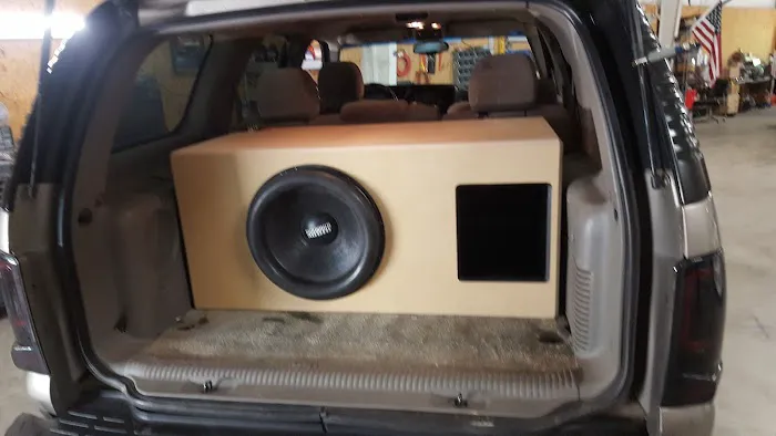 Dale's Car Audio 5
