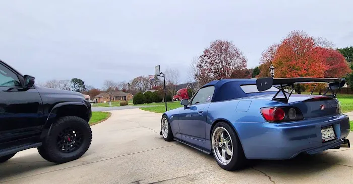 Lucid Customs LLC 0