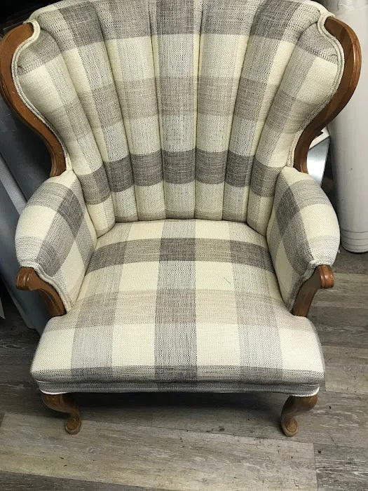 Jesse's Upholstery & Auto Glass 5