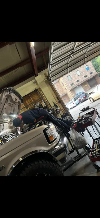 chuy auto repair 7