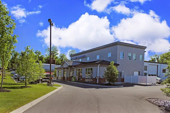 Campus Automotive 9