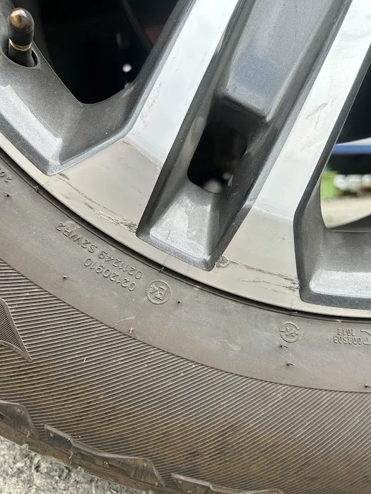 Brakes Tires & Services Second Chance 6