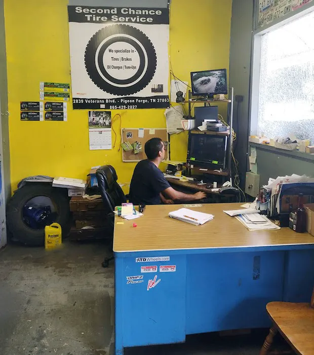 Brakes Tires & Services Second Chance 9