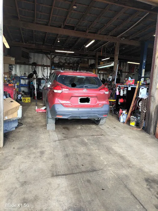Sonny's Tire & Service 0