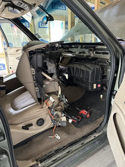 Ronnie's Precision Auto Care, LLC 4