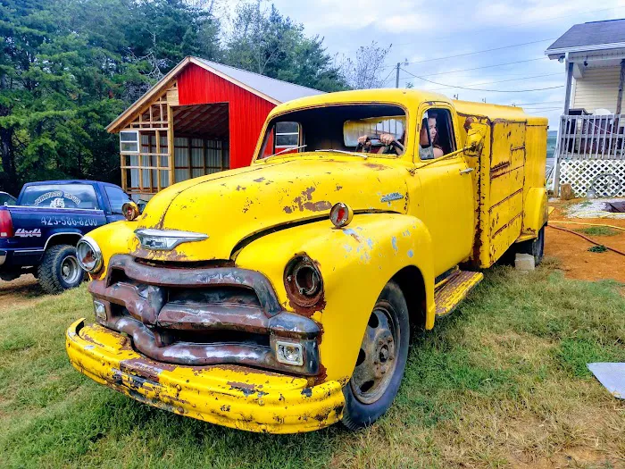 Mack's Auto Salvage 5