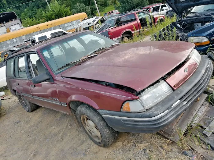 Mack's Auto Salvage 4