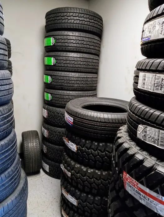 Los amigos tire shop 5