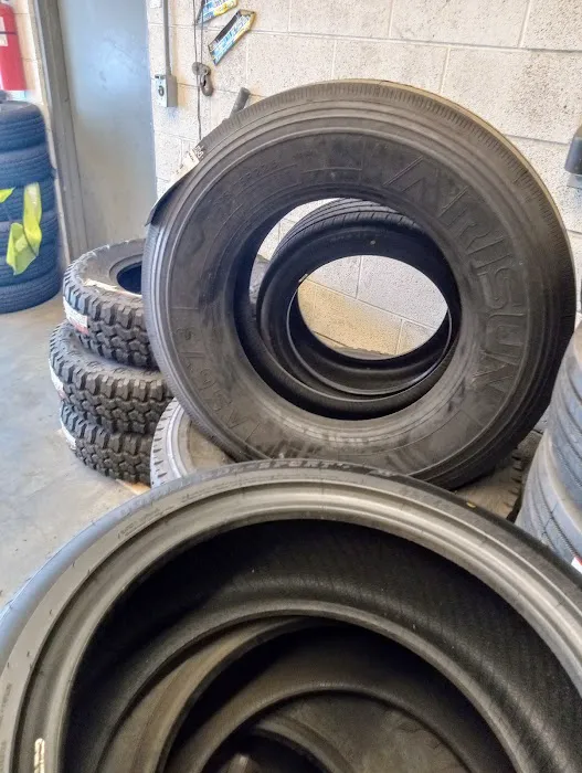 Los amigos tire shop 6