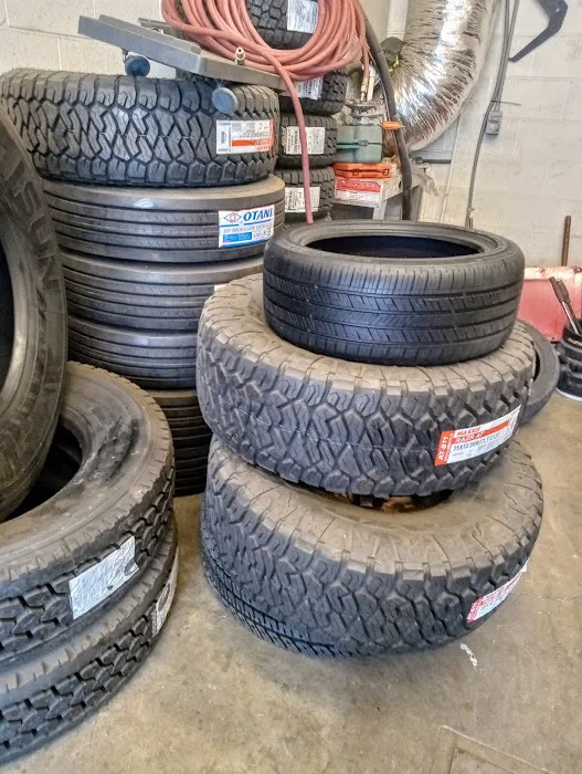 Los amigos tire shop 1