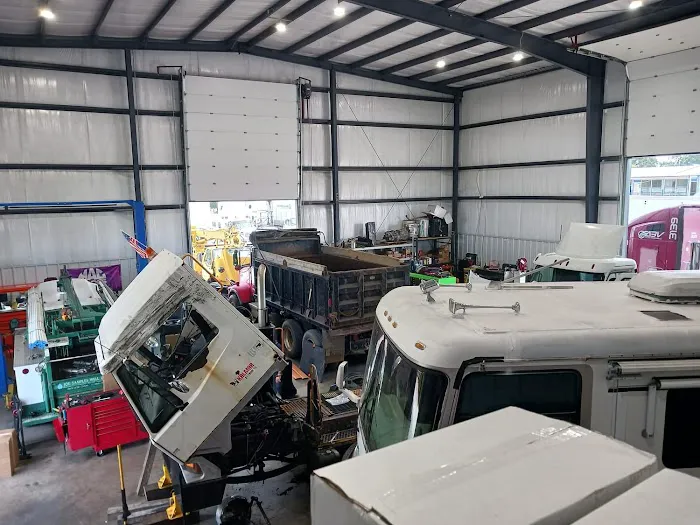 Livingood Equipment Truck and Trailer Repair 4