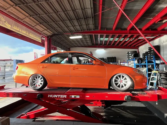 Oildale Tires & Wheels 2