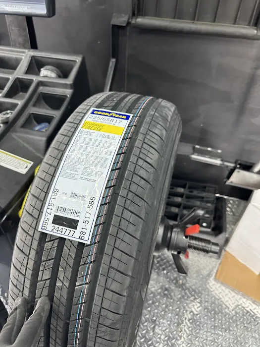 Villegas Mobile Tire 1