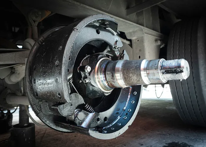 24H Mobile Semi Truck Repair 3