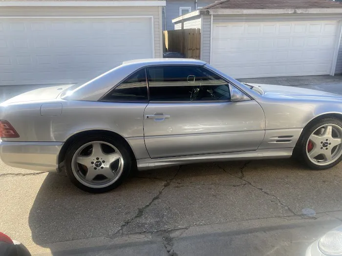 Riley's Auto Body Shop 1