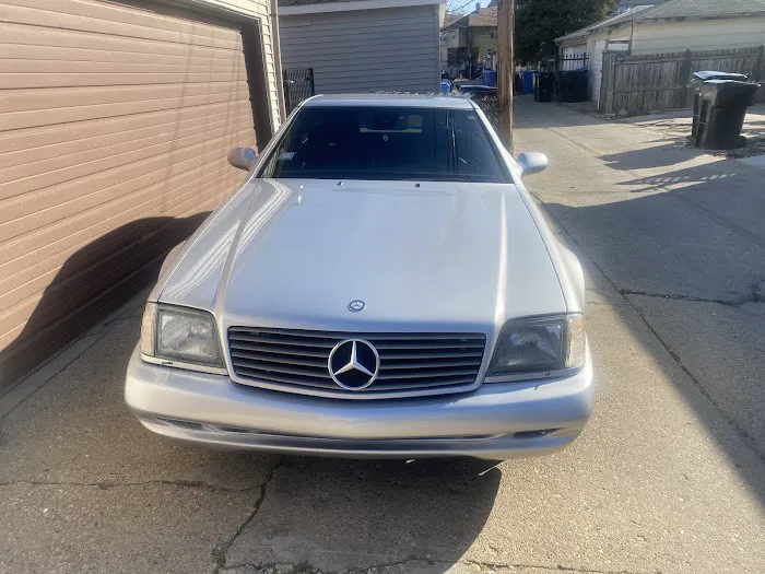 Riley's Auto Body Shop 3