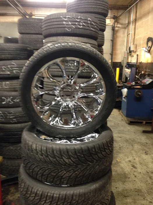 Valles Tires Shop 8