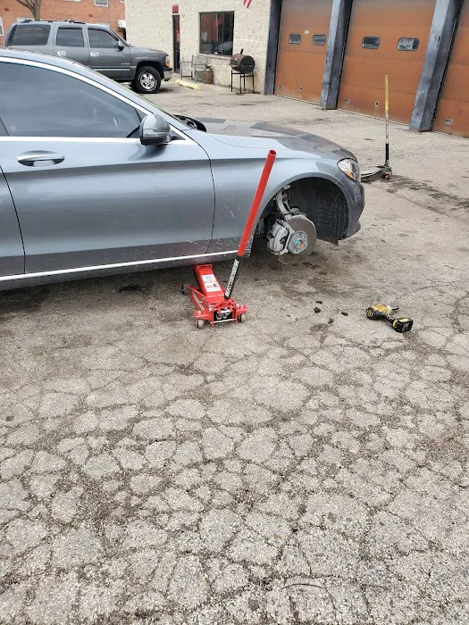 Valles Tires Shop 9