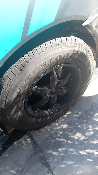 Manny's Tire Shop 2