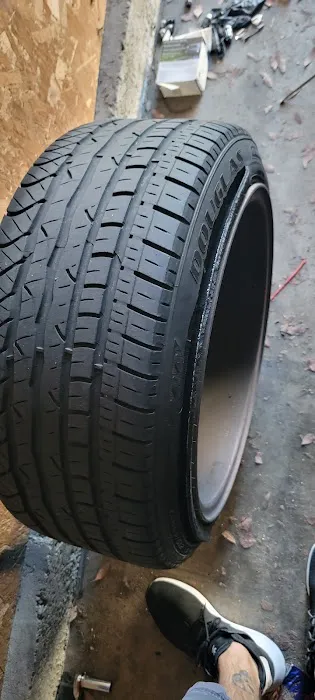 Manny's Tire Shop 6