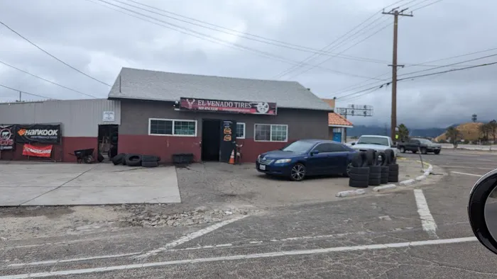El Venado Tires 1