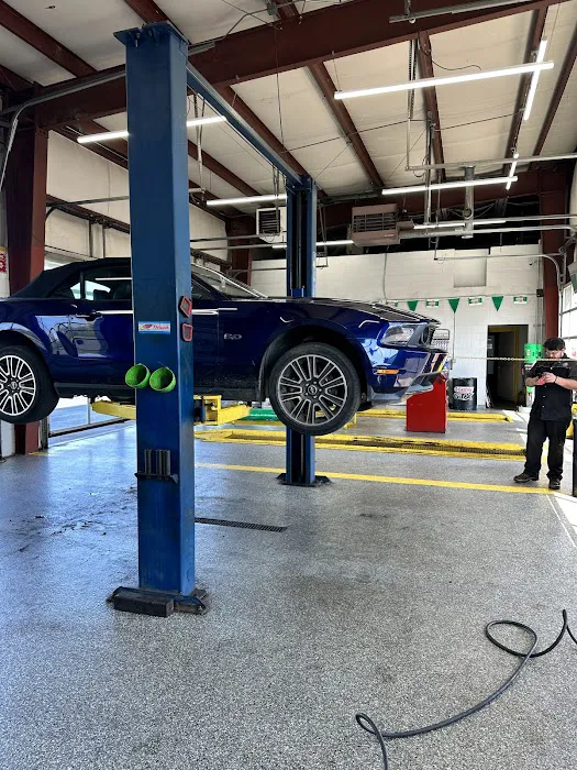 The Lube Connection Auto Service Center 3