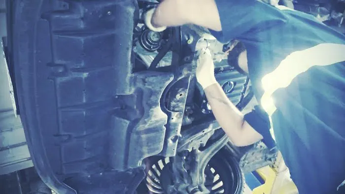 Summit Auto And Truck Service 8
