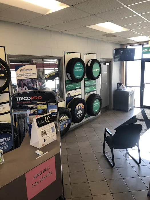 Sylvester Truck & Tire Service 3