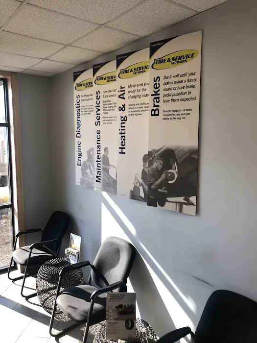 Sylvester Truck & Tire Service 4
