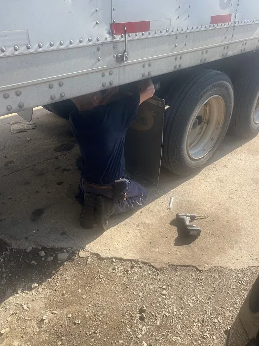 Avon Truck Services Center 3