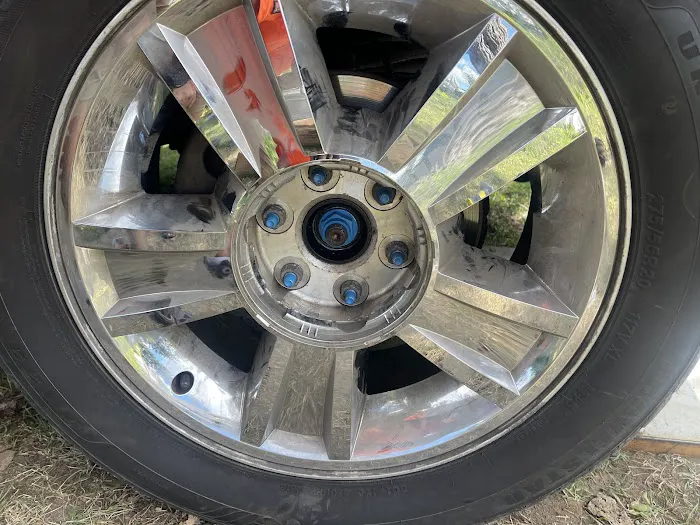 Gay Mark Tire & Wheel 9