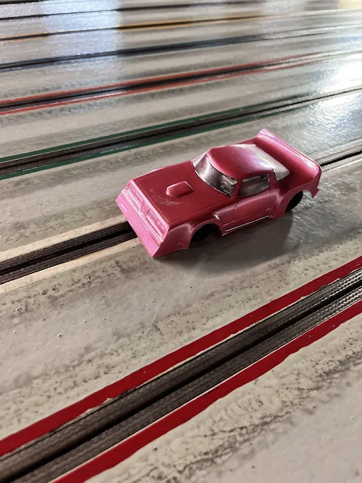Mark's Model World & Slot Car 0
